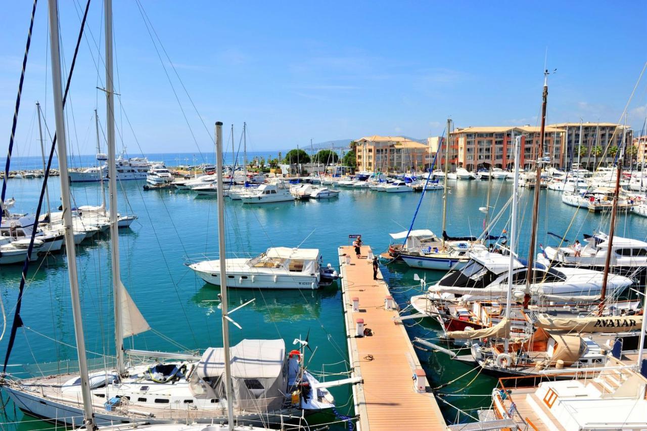 Hôtel Miléade Méditerranée - Port-Fréjus Exterior foto