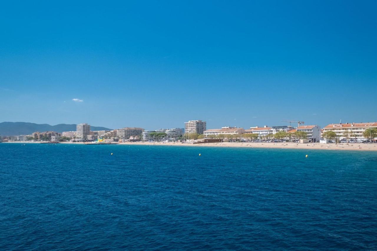 Hôtel Miléade Méditerranée - Port-Fréjus Exterior foto